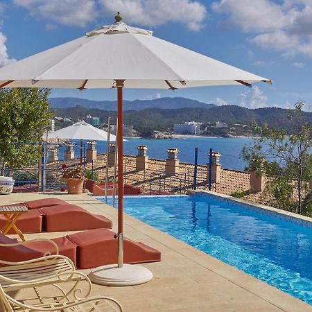 Hotel Petit Cala Fornells Peguera Bagian luar foto