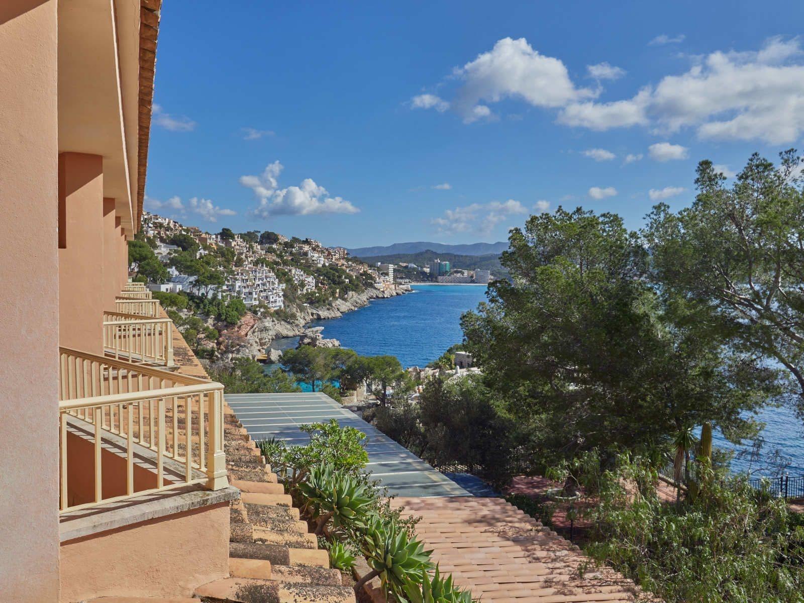 Hotel Petit Cala Fornells Peguera Bagian luar foto