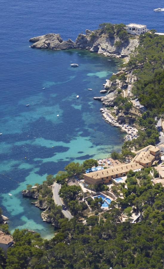 Hotel Petit Cala Fornells Peguera Bagian luar foto