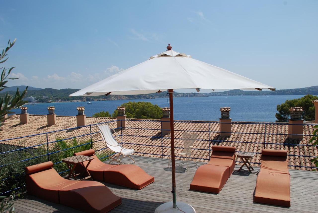 Hotel Petit Cala Fornells Peguera Bagian luar foto